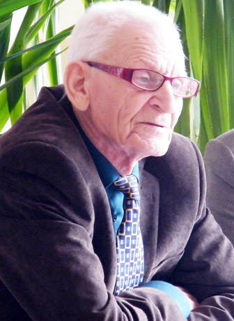 Vlado Kalvaičio „romanas degtukų dėžutėje“ Vlado Kalvaičio „romanas degtukų dėžutėje“