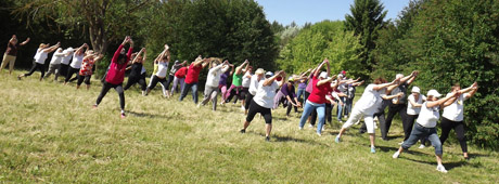 Trečiojo amžiaus universiteto studentai moka ir sportuoti Trečiojo amžiaus universiteto studentai moka ir sportuoti