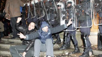 Artėja socialiniai protestai