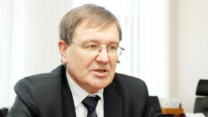 Pliusas – suveržti diržai, minusas – silpni raumenys
