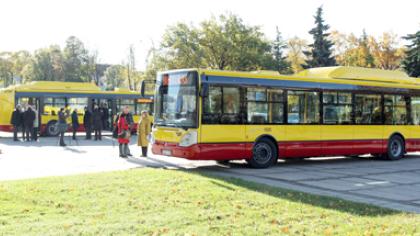 Šiauliečiams pristatyti nauji ekologiški autobusai