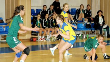 Čempionės sezoną pradėjo pergale