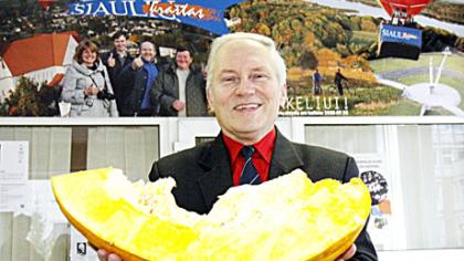 Milžinas moliūgas jau išdalintas
