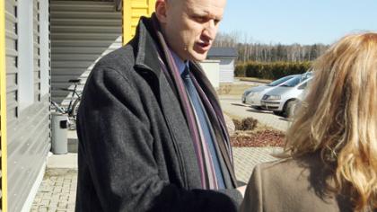 Pavojingų atliekų krosnis pokši ir be ugnies