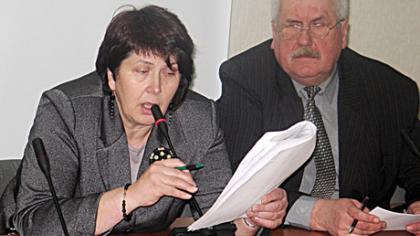 Valdžia išgėdinta už žmonių skurdinimą