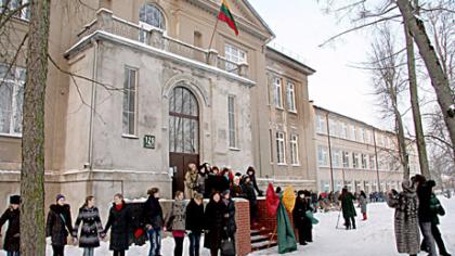Mokyklų dėlionėje vaizdo nematyti