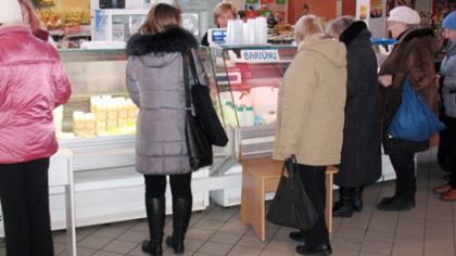 Sūrį „nupigino“ iki 9 centų