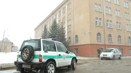 Policija traukiasi į pakraštį