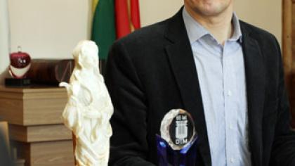 Aukščiausio apdovanojimo sulaukė ir „Dagilėlis“, ir vadovas
