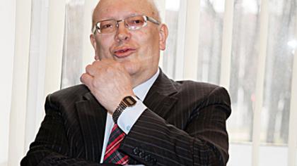 Maestro „žaidimas“ – muzika ir pasakos