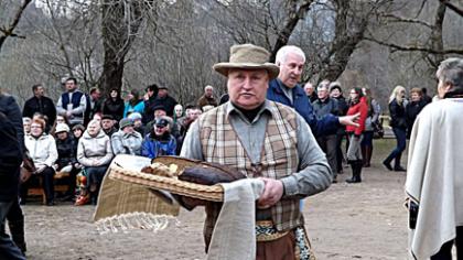 Jurginėse siūlyta pajodinėti