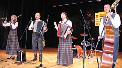 Radviliškiečius vėl sukvietė kapelų festivalis