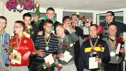 Ramučių gimnazijos krepšininkai – antri šalyje