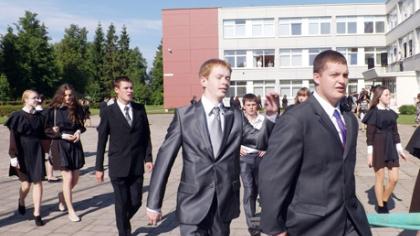 Atsisveikino paskutiniu skambučiu