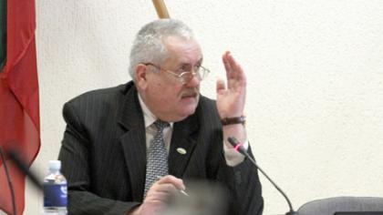 Įtariamajam vicemerui ruošiama interpeliacija
