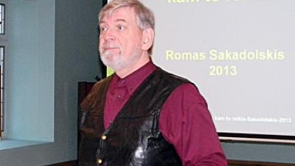 „Civito“ klube svečiavosi R. Sakadolskis