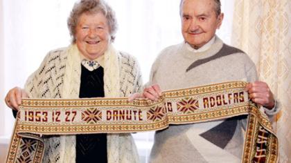 Deimantiniai sutuoktiniai gyveno be nekalbadienių