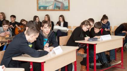 Pilietiški ir patriotiški „Istorijos protų karai“