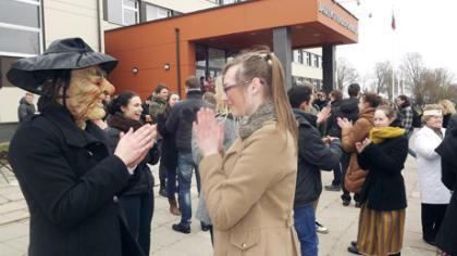 Žiemą vijo drauge su gimnazistais