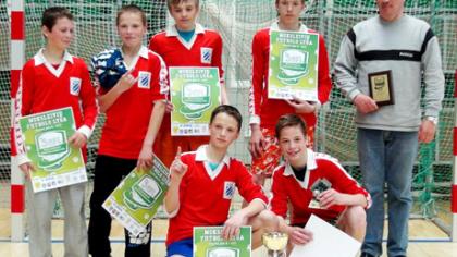 Moksleivių futbolo lygoje – staigmena