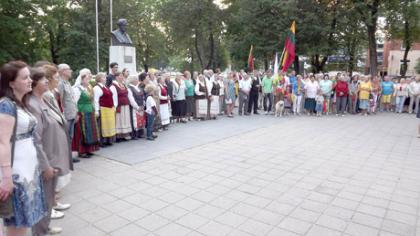 Skambėjo Tautinė giesmė