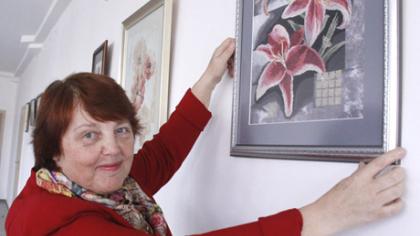 Notarė išsiuvinėja 40 žalių atspalvių