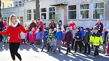 Svei­kos per­trau­kė­lės Ty­tu­vė­nų vai­kų lop­še­ly­je-dar­že­ly­je