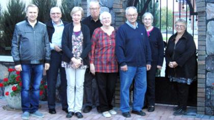 Plečiasi labdaros organizacijų ryšiai