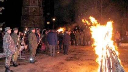 Sausio 13-osios aukoms – gyvųjų pagarba