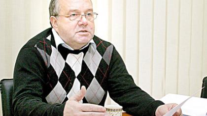 Milijonai eurų metami į dan­gų ar į vers­lą?